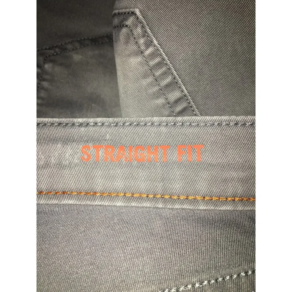 Dockers Gray 60% Cotton 37% Polyester 3% Elastane Straight Fit 34X32